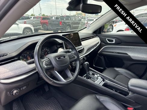 Used 2022 Jeep Compass Latitude w/ Convenience Group AWD/4WD image 10