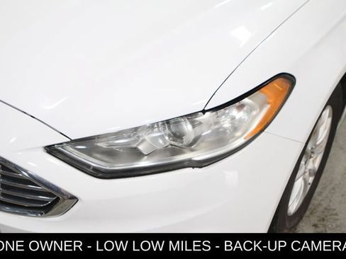 Used 2018 Ford Fusion S FWD image 8