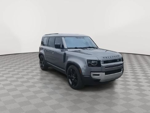 Used 2020 Land Rover Defender 110 HSE image 2