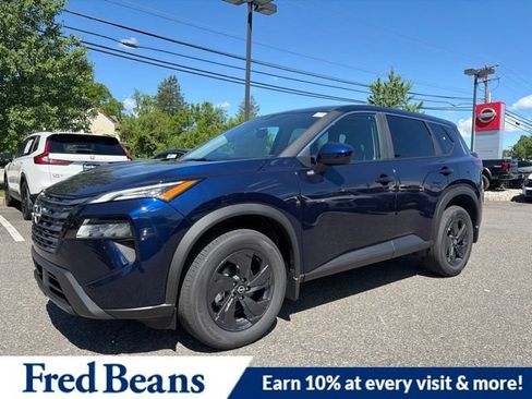 New 2026 Nissan Rogue SV w/ Cold Weather Package AWD/4WD image 3