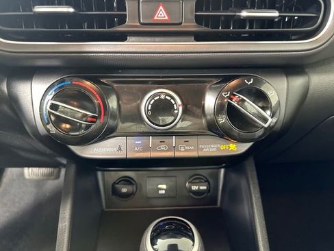 Certified 2023 Hyundai Kona SE image 23