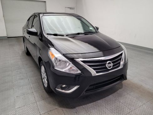 Used 2019 Nissan Versa SV w/ SV Special Edition Package FWD image 14