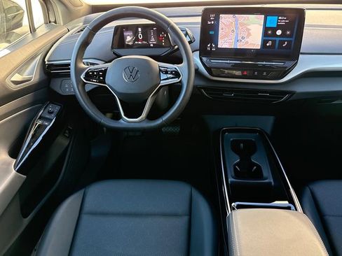 Certified 2023 Volkswagen ID.4 Pro S image 31