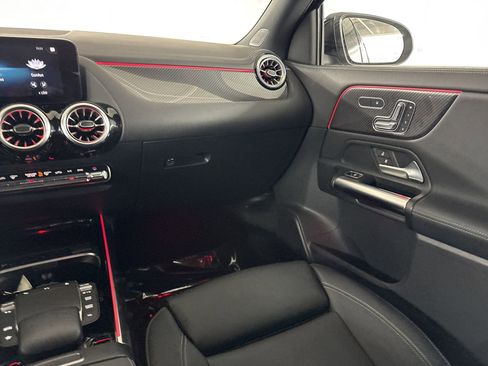 Certified 2023 Mercedes-Benz GLA 250 4MATIC image 29