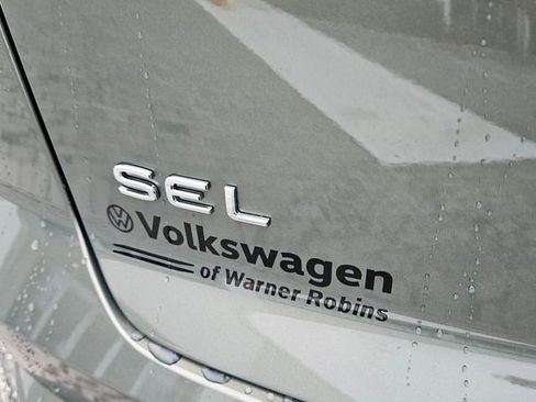 New 2026 Volkswagen Atlas Cross Sport SEL Premium R-Line AWD/4WD image 11