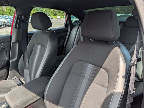 Used 2022 Honda Civic Sport image 12