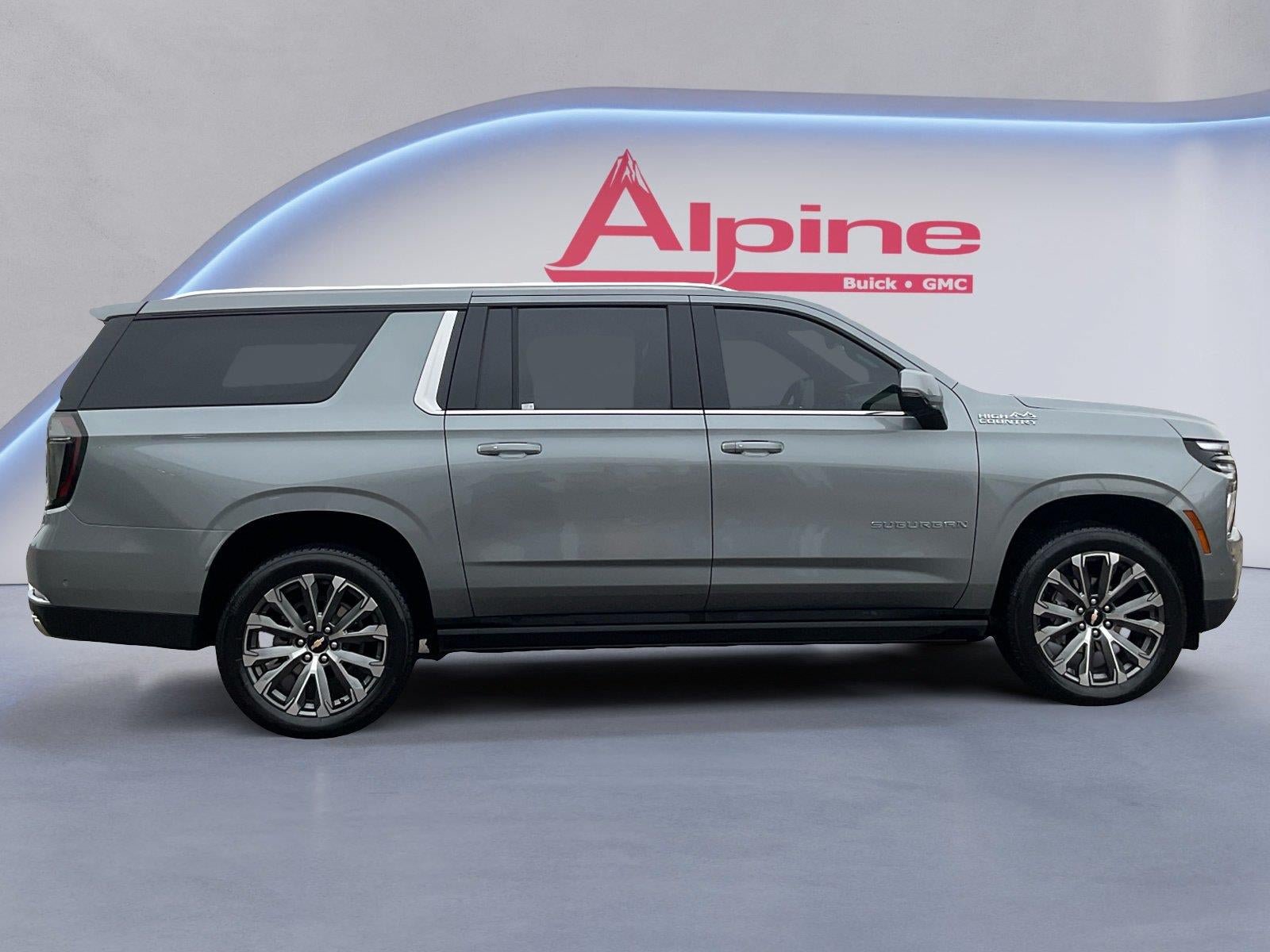 Used 2026 Chevrolet Suburban High Country AWD/4WD image 6