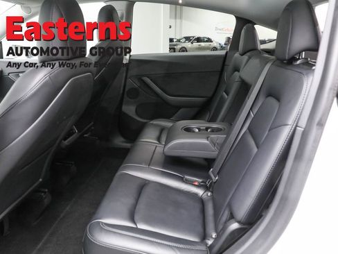 Used 2021 Tesla Model Y Long Range image 19