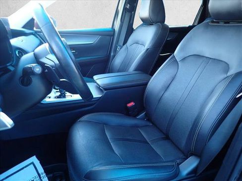 Used 2024 MAZDA CX-90 Plug-In Hybrid w/ Premium Pkg AWD/4WD image 12