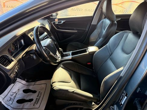 Used 2017 Volvo S60 T5 Dynamic w/ Protection Package image 15