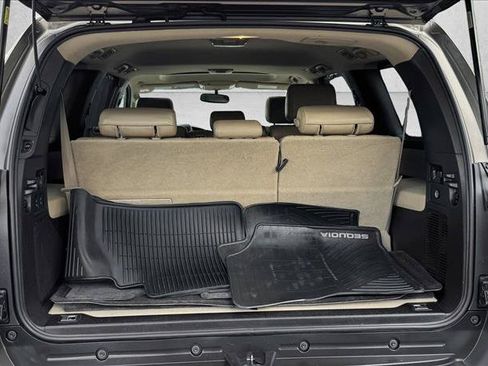 Used 2013 Toyota Sequoia Limited AWD/4WD image 8
