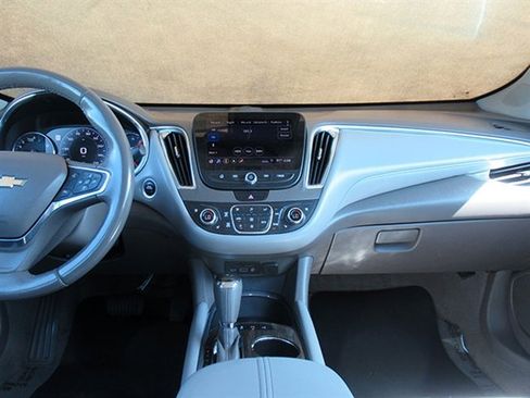 Used 2019 Chevrolet Malibu Premier w/ Sun and Wheel Package image 22