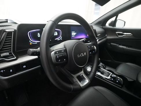 Used 2023 Kia Sportage X-Line AWD/4WD image 8