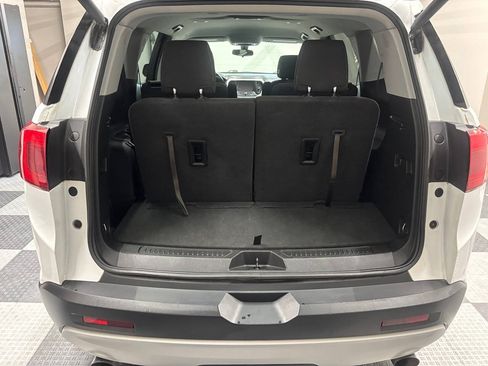 Used 2019 GMC Acadia SLE FWD image 24