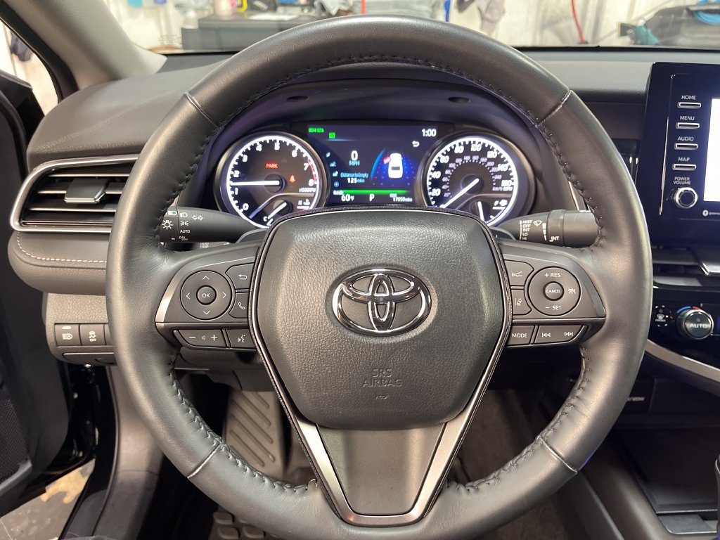 Certified 2024 Toyota Camry SE w/ Cold Weather Package AWD/4WD image 18