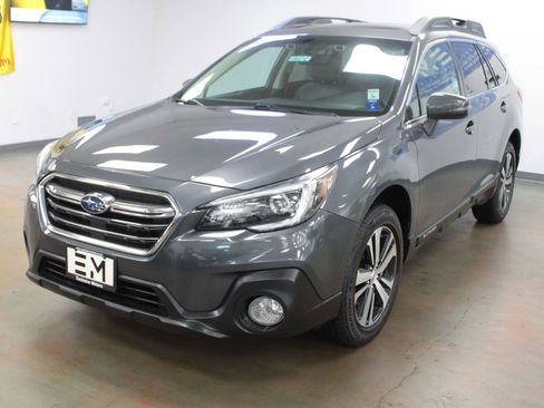 Used 2018 Subaru Outback 2.5i Limited image 4
