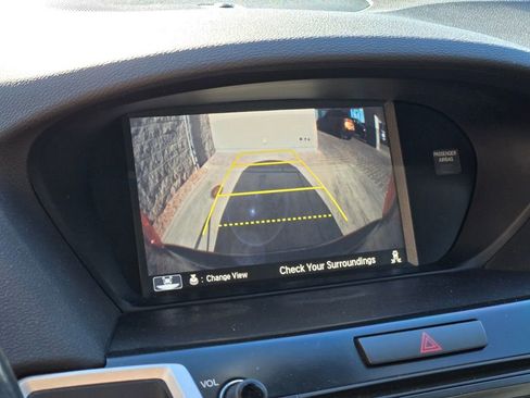 Used 2017 Acura TLX w/ Technology Package image 11