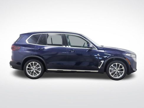 Used 2026 BMW X5 xDrive50e w/ Climate Comfort Package AWD/4WD image 6