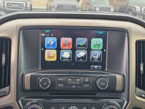 Used 2018 GMC Sierra 1500 Denali AWD/4WD image 12