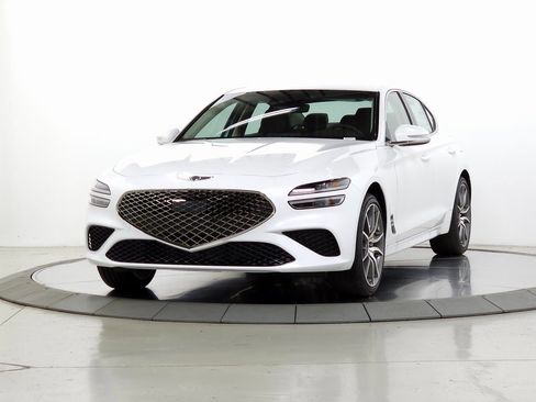 New 2025 Genesis G70 2.5T image 3