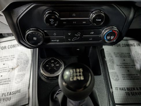 Used 2023 Ford Bronco 2-Door image 12