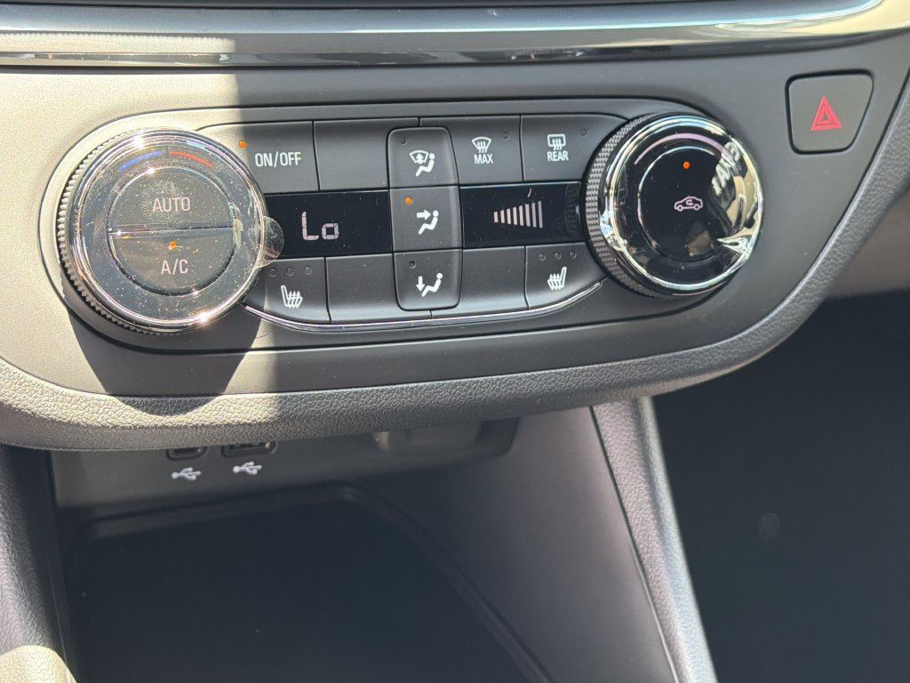New 2026 Buick Envista Preferred w/ Convenience I Package FWD image 23