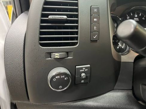 Used 2012 Chevrolet Silverado 2500 LT w/ Interior Plus Package image 14