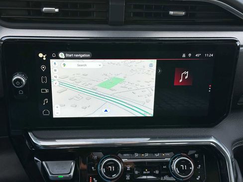 Used 2024 GMC Sierra 2500 Denali w/ Denali Reserve Package image 28