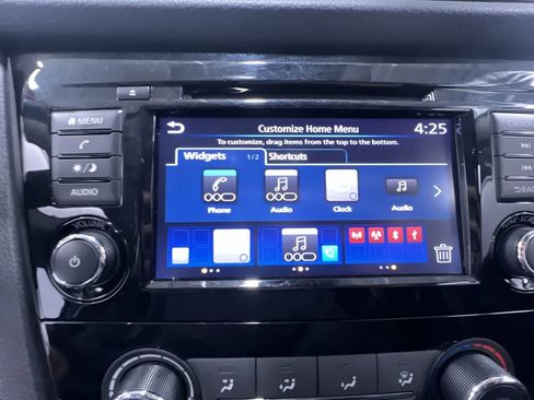 Used 2022 Nissan Rogue Sport S image 24