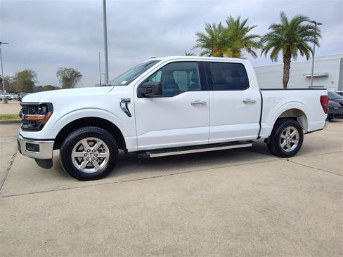 Used 2025 Ford F150 XLT w/ Equipment Group 301A Standard image 3
