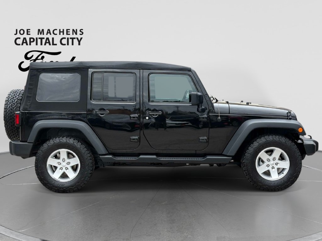 Used 2018 Jeep Wrangler Unlimited Sport S AWD/4WD image 3
