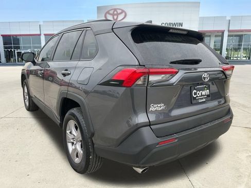 Used 2025 Toyota RAV4 XLE FWD image 4