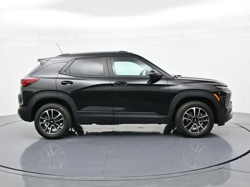 Used 2024 Chevrolet TrailBlazer LT image 5