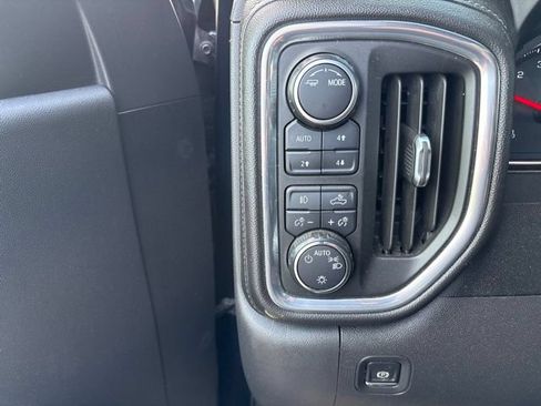 Used 2020 Chevrolet Silverado 1500 RST AWD/4WD image 13