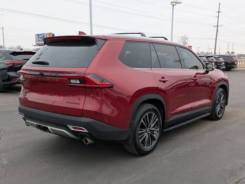 Certified 2025 Toyota Grand Highlander Hybrid MAX Platinum image 8