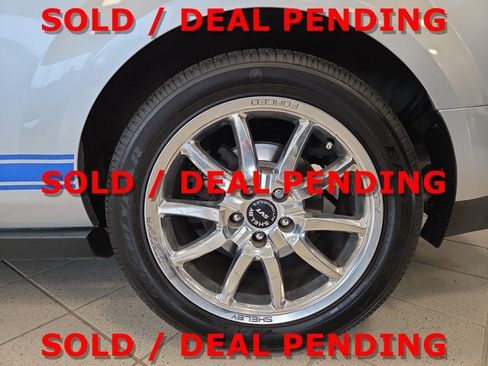 Used 2009 Ford Mustang Shelby GT500 RWD image 13