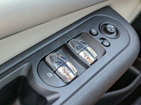 Used 2022 MINI Cooper Clubman S image 23