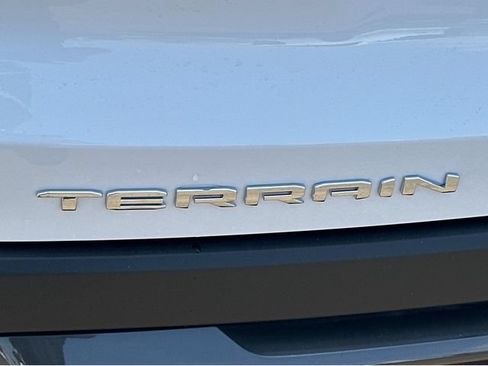New 2026 GMC Terrain Elevation w/ LPO, Floor Liner Package FWD image 9