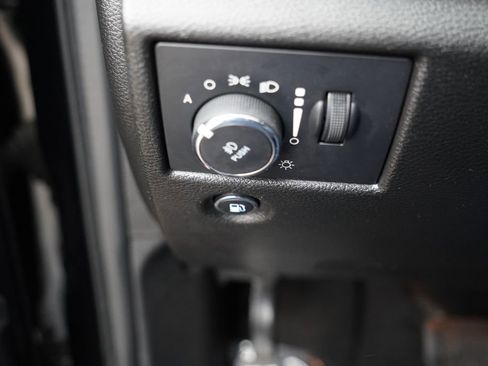 Certified 2022 Jeep Grand Cherokee Laredo X image 25