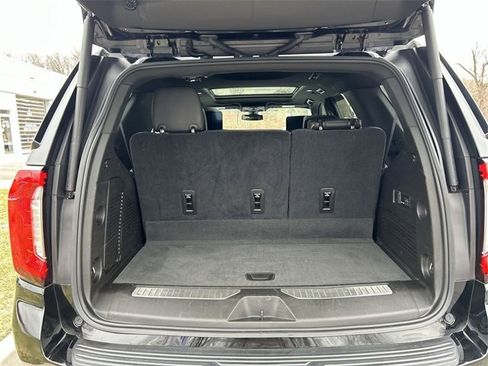 Used 2021 GMC Yukon AT4 w/ AT4 Premium Plus Package image 28