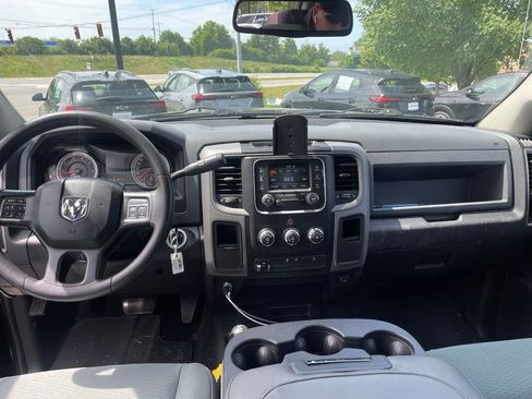 Used 2015 RAM 2500 Tradesman w/ Popular Equipment Group AWD/4WD image 9