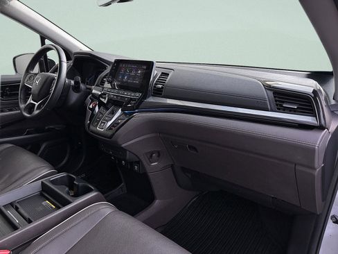 Certified 2023 Honda Odyssey Elite image 47