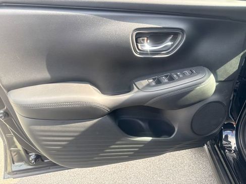 New 2026 Honda HR-V LX image 9