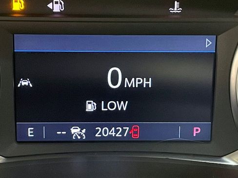 Used 2024 Chevrolet Equinox Premier image 6