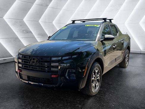 Used 2025 Hyundai Santa Cruz XRT AWD/4WD image 3