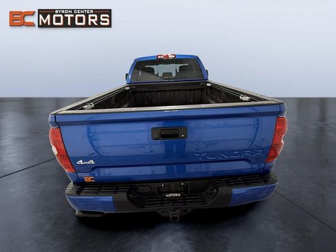 Used 2016 Toyota Tundra SR5 AWD/4WD image 5