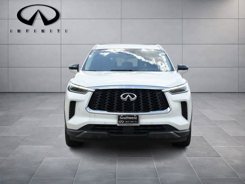 Used 2024 INFINITI QX60 Sensory AWD/4WD image 2
