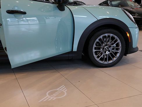 Used 2025 MINI Cooper S image 22
