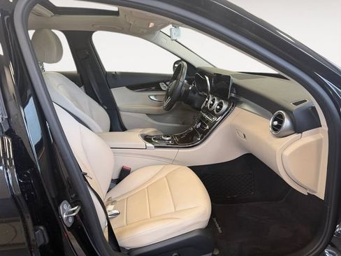 Used 2020 Mercedes-Benz C 300 4MATIC Sedan image 14