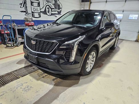 Used 2020 Cadillac XT4 Luxury AWD/4WD image 1
